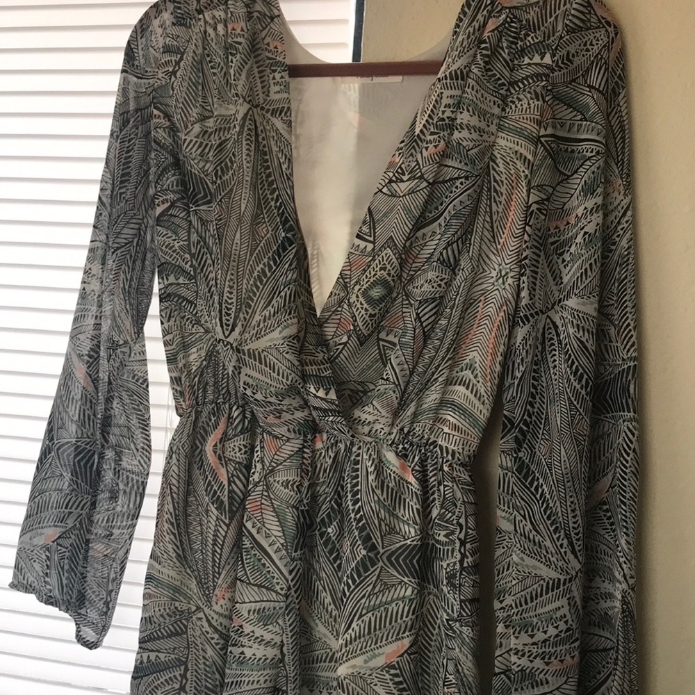 Patterned romper - Picture 2 of 3